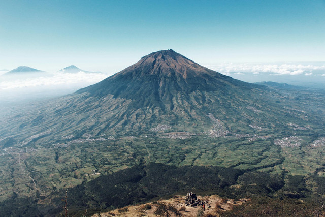 7 Summit Jawa Tengah. Foto hanya ilustrasi, bukan tempat yang sebenarnya. Sumber: Pexels/Muhammad Ilyasa