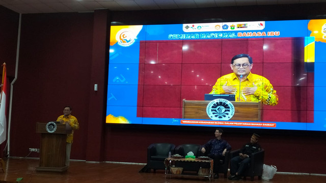 Wakil Rektor II Universitas Muhammadiyah (Unismuh) Makassar Prof. Andi Sukri Syamsuri M.Hum 