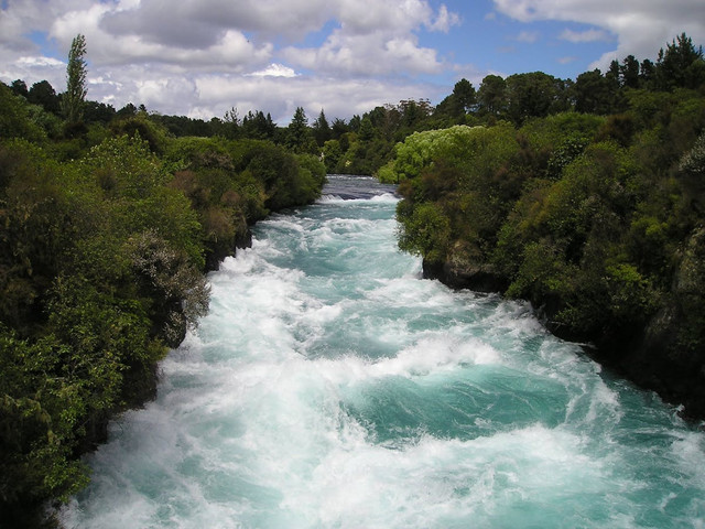 Sungai Serayu. Foto hanya ilustrasi, bukan tempat yang sebenarnya. Sumber: Pexels/Pixabay