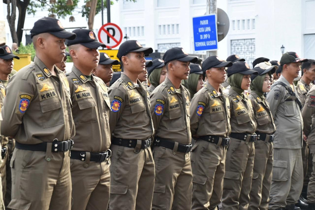 Satpol PP Surabaya. Foto: Diskominfo Surabaya 