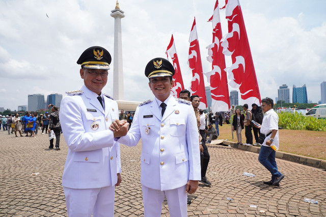 Wali Kota dan Wakil Wali Kota Pontianak, Edi Kamtono dan Basahan. Foto: Dok. Prokopim Pemkot Pontianak