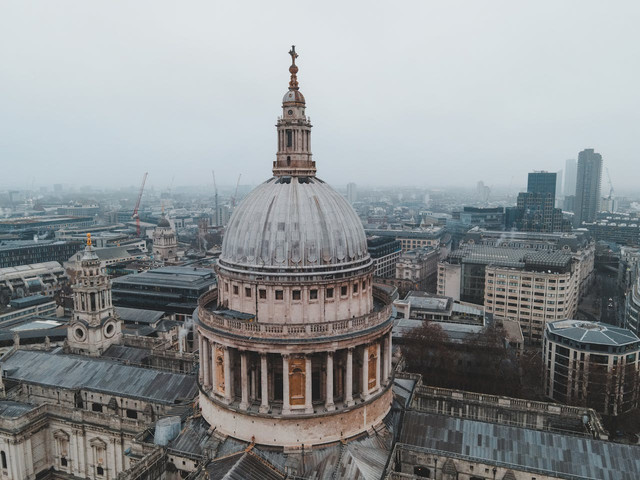 Jelaskan semboyan Glory dalam 3G. Foto hanya ilustrasi, bukan yang sebenarnya. Sumber: Pexels/Ollie Craig 