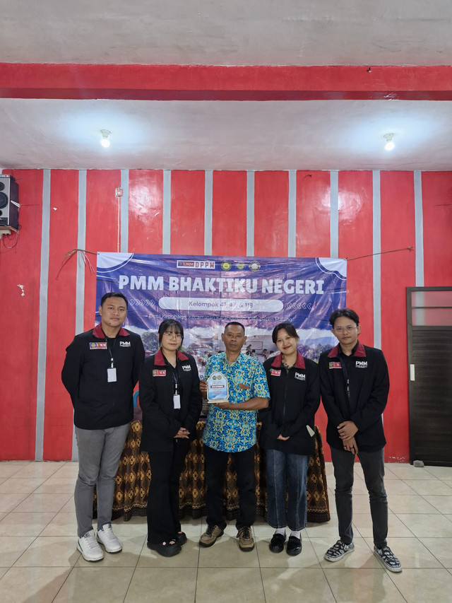 Aksi Nyata Tim PMM 41 UMM untuk Edukasi dan Distribusi Tong Sampah Pilah!