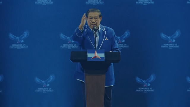 Ketua Majelis Tinggi Partai Demokrat Susilo Bambang Yudhoyono (SBY) memberikan sambutan pada acara Kongres VI Partai Demokrat 2025 di Ballroom The Ritz-Carlton Jakarta Pacific Place, Senin (24/2/2025). Foto: YouTube/ Partai Demokrat 