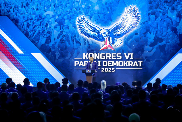 Ketua Umum Partai Demokrat Agus Harimurti Yudhoyono (AHY)  pada acara Kongres VI Partai Demokrat 2025 di Ballroom The Ritz-Carlton Jakarta Pacific Place, Senin (24/2/2025). Foto: Jamal Ramadhan/kumparan