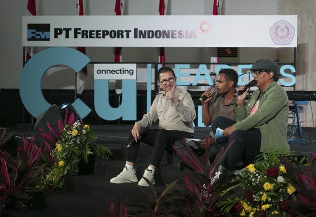 Presiden Direktur PTFI Tony Wenas hadiri Kampanye Connecting U: Leader's Talk bersama 1.000 mahasiswa di Universitas Sam Ratulangi, Senin (24/2/2025). Foto: Dok. PT Freeport Indonesia