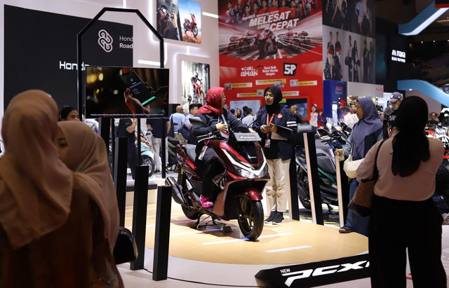 Motor Honda PCX160 RoadSync di pameran IIMS 2025 Foto: kumparan