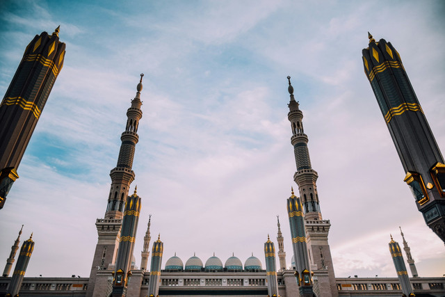 Masjid Nabawi sebagai ilustrasi "Serambi Madinah". Foto: Unsplash