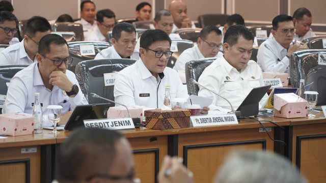 Rapat Dengar Pendapat (RDP) Imigrasi dengan Komisi XIII DPR RI pada Senin (24/02/2025).  Foto: Dok. Imigrasi