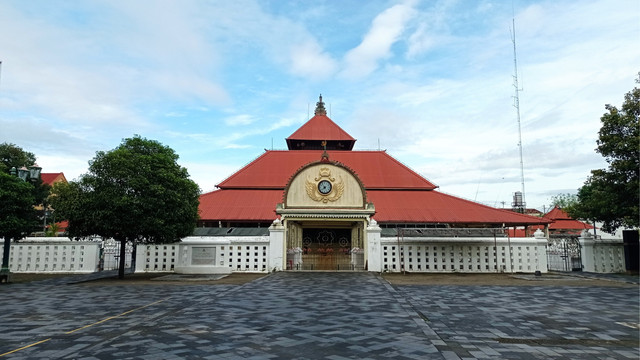 Ilustrasi masjid di Kota Yogyakarta. Foto: Muhamad Nur Rofiqunahar/Getty Images