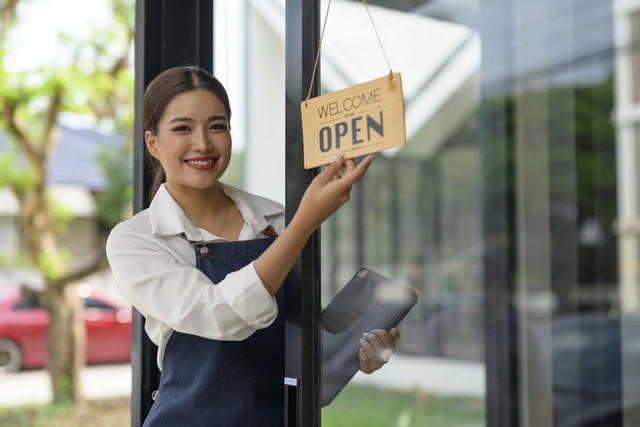 Dapatkan modal usaha mudah dengan BRI.  Foto: Shutterstock