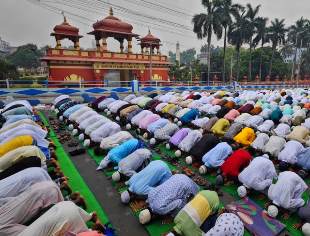 Ilustrasi shalat tarawih muhammadiyah berapa rakaat. Sumber: Pexels/Dibakar Roy