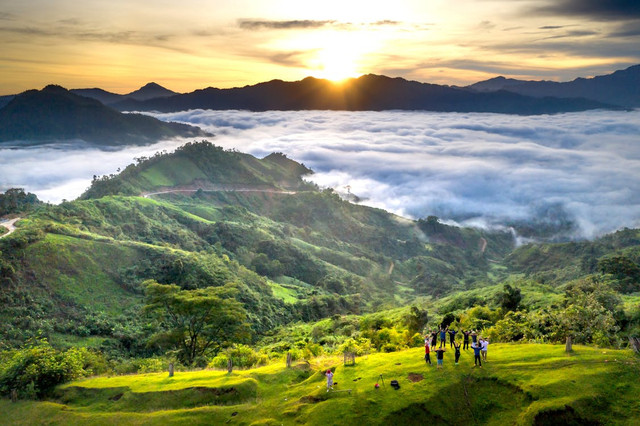 Ilustrasi Urutan Gunung Tertinggi di Indonesia. Pexels/Quang Nguyen Vinh