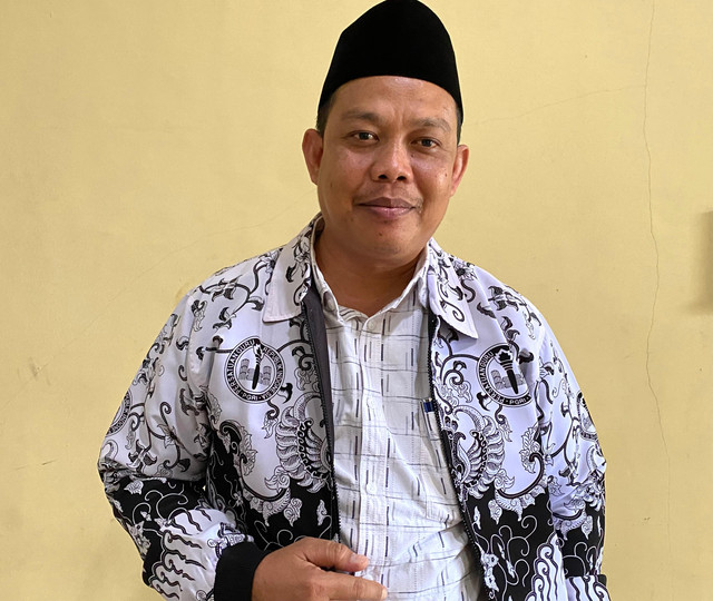 Ketua PGRI Kalbar, Muhammad Firdaus. Foto: Yulia Ramadhiyanti/Hi!Pontianak