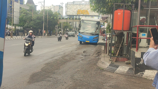 Jalur BRT Halte Pemuda yang akan disiapkan pembetonan oleh DPU Kota Semarang. Foto: Dok. Istimewa