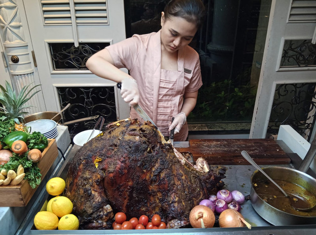 Olahan daging kambing muda, salah satu menu khas Turki. Foto: Masruroh/Basra