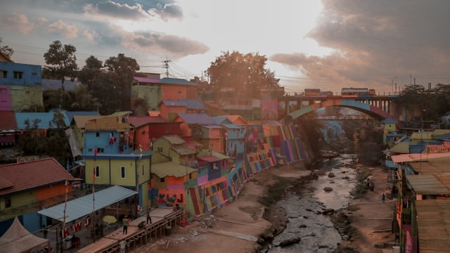 rekomendasi tempat ngabuburit di malang, Foto Hanya Ilustrasi, Bukan Sebenarnya. Sumber Foto: Unsplash.com/Rahadiansyah