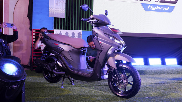 Peluncuran motor skutik Yamaha Gear Ultima 125 Hybrid di Bandung, Jawa Barat, Jumat (7/3/2025). Foto: Sena Pratama/kumparan