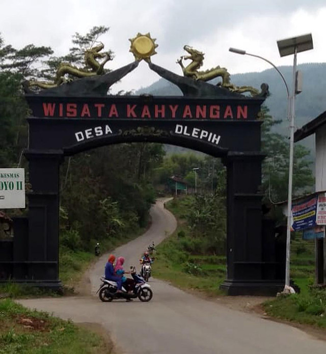 Wisata Kahyangan Di Desa Dlepih, Tirtomoyo, Wonogiri. (Sumber foto : Dokumentasi Pribadi)