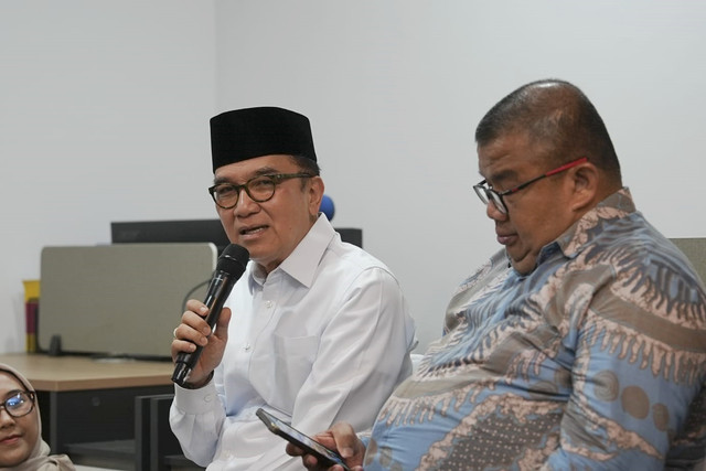 Mantan Dubes Indonesia untuk Selandia Baru, Tantowi Yahya dalam acara yang digelar Mubarok Institut di kawasan Jakarta Selatan, Minggu (9/3/2025). Foto: Rachmadi Rasyad/kumparan