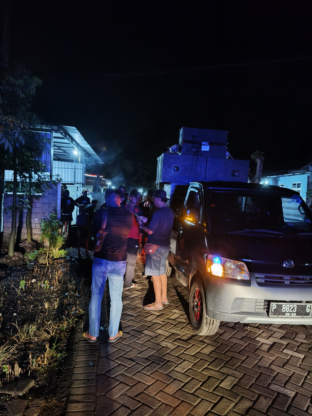 Konvoi dua pikap sound horeg digrebek polisi. Foto: istimewa