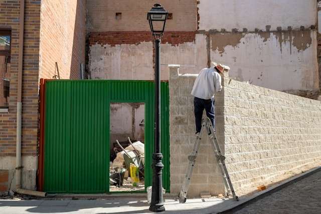 Apa Itu Daily Worker? Foto Hanya Ilustrasi, Bukan Sebenarnya. Sumber Foto: Unsplash.com/Matteo del Piano