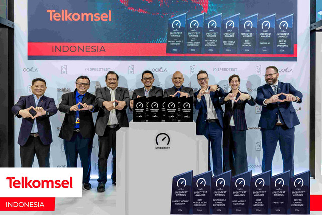 Telkomsel meraih tujuh penghargaan bergengsi dalam Ookla Speedtest Awards periode Q3-Q4 2024. Foto: Dok. Telkomsel