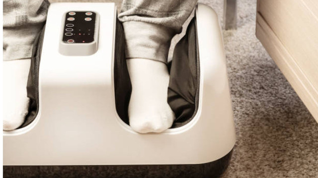  Ilustrasi foot massager atau alat pijat kaki elektronik. Foto: iStock   