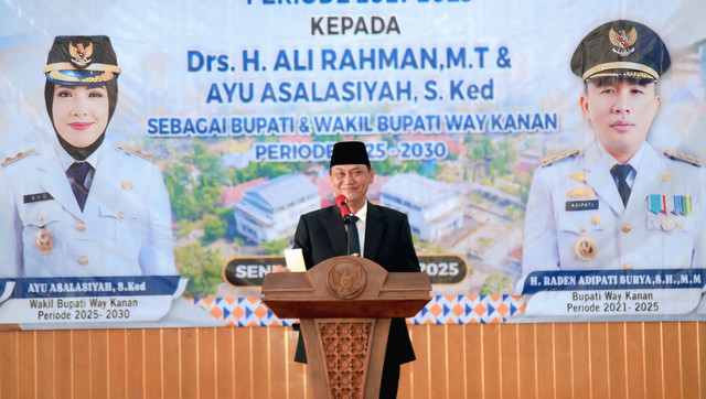 Bupati Ali Rahman. | Foto: Pemkab Way Kanan