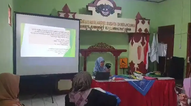 Dosen FKIK UMY Manfaatkan Augmented Reality untuk Edukasi Diabetes di Kasihan