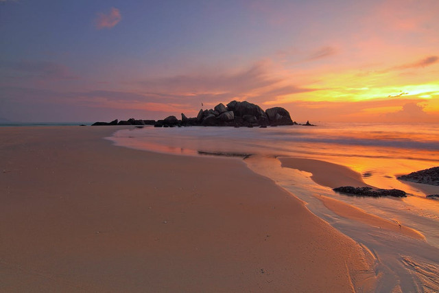 Pantai Cicalobak. Foto hanya sebagai ilustrasi saja, bukan tempat sebenarnya. Sumber: Pexels/Pok Rie.