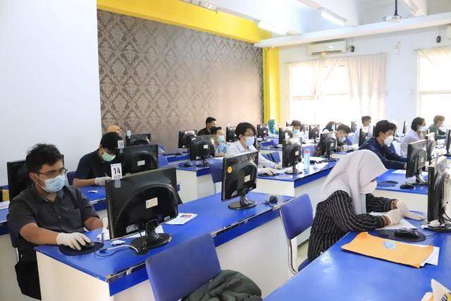 UTBK-SBNT 2025 adalah ujian yang dirancang untuk mengukur kemampuan akademik calon mahasiswa dalam beberapa bidang. Foto: Institut Teknologi Sepuluh Nopember