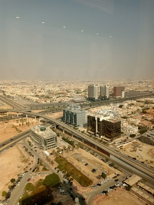 Salah satu sudut kota Riyadh di siang hari (Foto: Koleksi Pribadi)