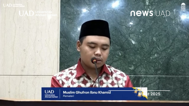 Ustadz Muslim Ghufron Ibnu Khamid selaku Pemateri Kultum Subuh (Dok Masjid Islamic Center UAD)