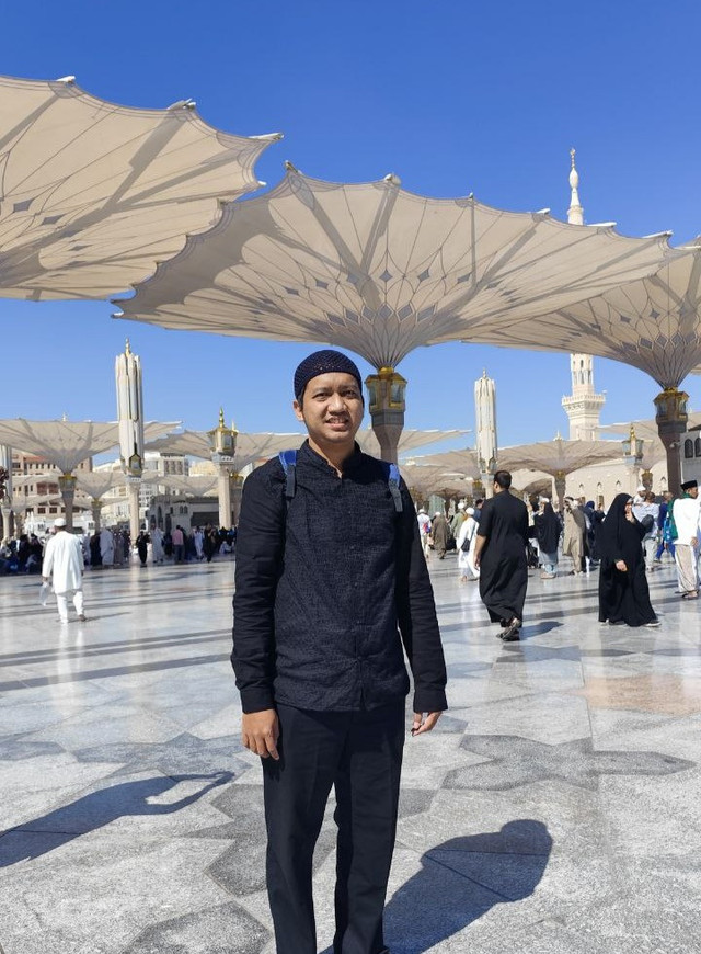                                                          Sedang di Madinah