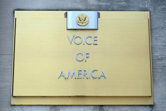 Gedung Voice of America (VOA) di Washington, D.C., Amerika Serikat. Foto: Annabelle Gordon/REUTERS