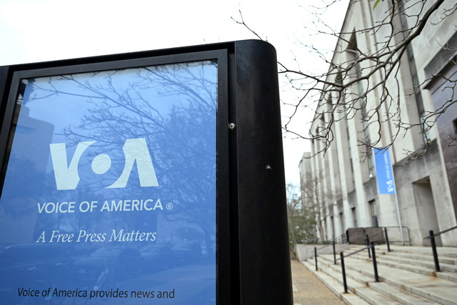 Gedung Voice of America (VOA) di Washington, D.C., Amerika Serikat. Foto: Annabelle Gordon/REUTERS