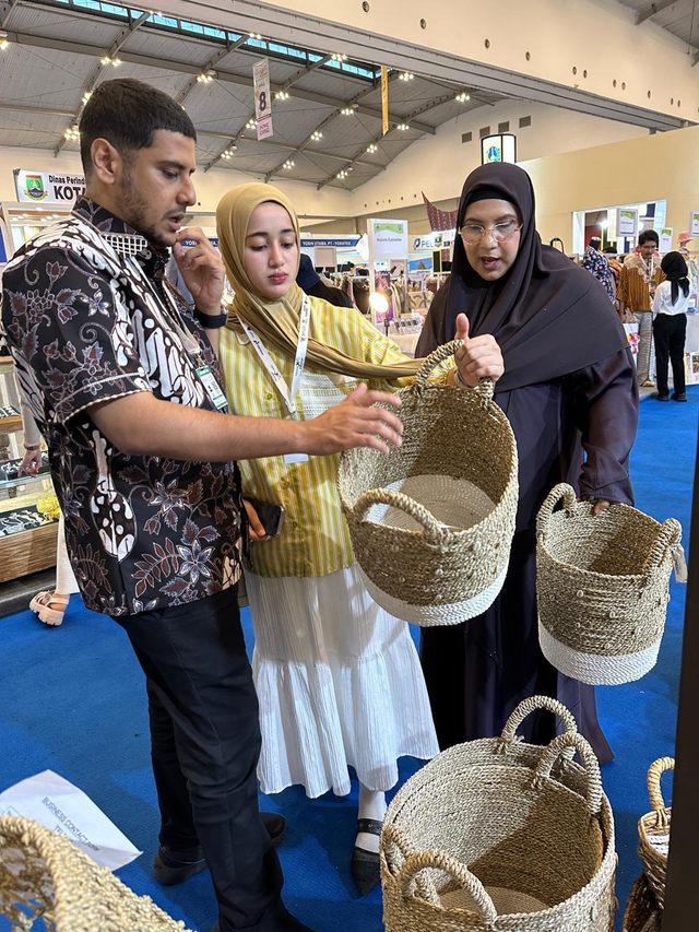 Mandiri Craft berhasil bangkit berkat program UMK Academy dari Pertamina. Foto: Dok. Pertamina