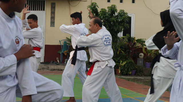 Ilustrasi asal-usul pencak silat, foto: unsplash/Syaiful Lil M