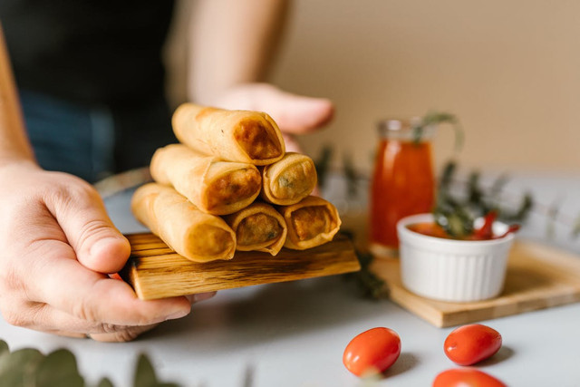 Ilustrasi Sejarah Lumpia Basah, Foto: Pexels/RDNE Stock project