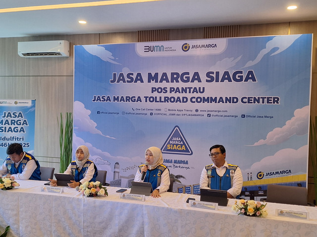 Konferensi pers Jasa Marga di Kantor Jasa Marga Toll Road Command Center (JMTC) Jatiasih, Bekasi, Jawa Barat pada Rabu (19/3). Foto: Argya Maheswara/kumparan