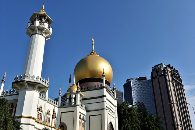 Masjid TSM Bandung. Foto hanya sebagai ilustrasi saja, bukan tempat sebenarnya. Sumber: Unsplash/S. Fraser.