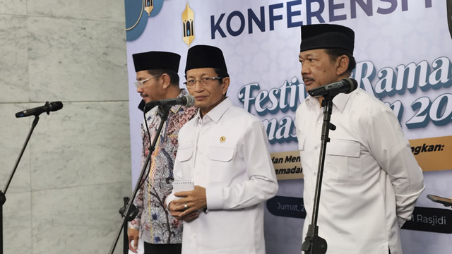 Menteri Agama Nasaruddin Umar dalam konferensi pers Festival Ramadan, di Kantor Kemenag, Jakarta Pusat, Jumat (21/3/2025). Foto: Alya Zahra/kumparan 