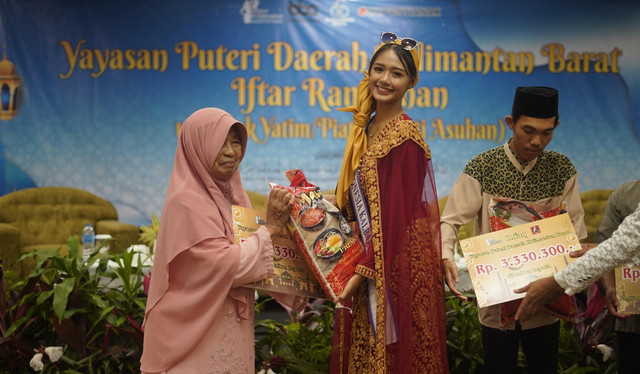 Bukber yang dilakukan Yayasan Puteri Daerah Kalimantan Barat. Foto: Rabiansyah/Hi!Pontianak.