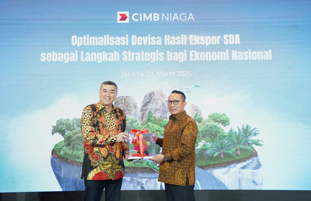 CIMB Niaga menyiapkan berbagai instrumen keuangan untuk mendukung kebijakan Pemerintah terkait kewajiban penempatan 100 persen Devisa Hasil Ekspor (DHE) dari sumber daya alam (SDA) di dalam negeri. Foto: dok. CIMB Niaga