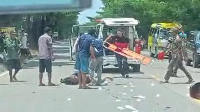 Kecelakaan lalu lintas di Jalan Raya Bojonegoro-Cepu, turut Desa Pungpungan, Kecamatan Kalitidu, Kabupaten Bojonegoro, Jawa Timur. Minggu (23/03/2025). (Aset: Istimewa)