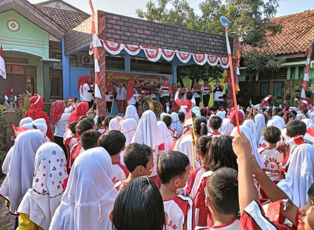 Menanamkan Nilai Pancasila Sejak Dini: Semangat Kebangsaan di Sekolah. Foto oleh Putri Rianggi Zhafirah Damanik (Dokumen Pribadi)