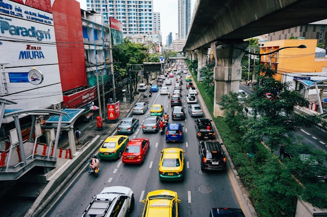 Tarif Tol Kalikangkung-Cikampek. Foto hanya ilustrasi. Sumber foto: Unsplash/Connor