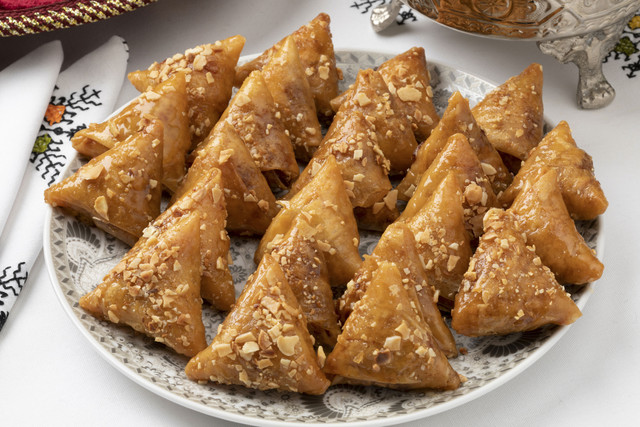 Ilustrasi Briouats atau Samosa Manis. Foto: Picture Partners/Shutterstock
