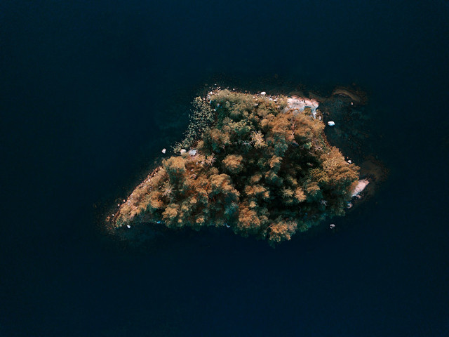 Fakta Pulau Kunti. Foto hanya ilustrasi, bukan tempat sebenarnya. Sumber: unsplash.com/Erik Nyberg.